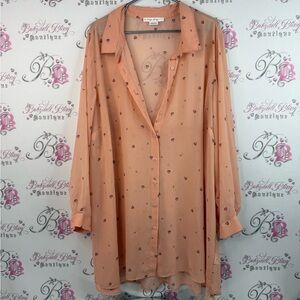 In every story dress or long shirt flower Elegant Sheer Blouse in Apricot